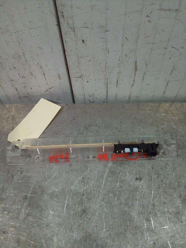 Feu arriere stop central CITROEN C5 2 Diesel - 1