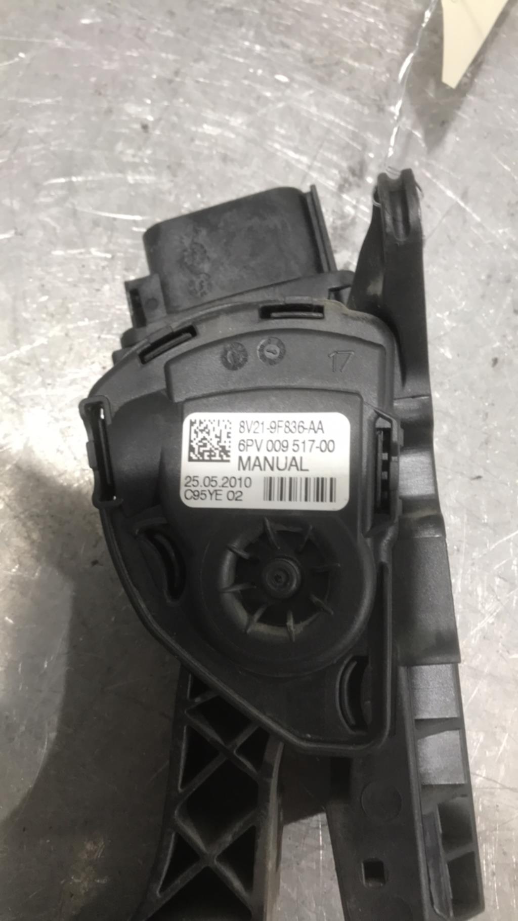 Pedale acceleratore FORD FIESTA 6 PHASE 1 Diésel - 1