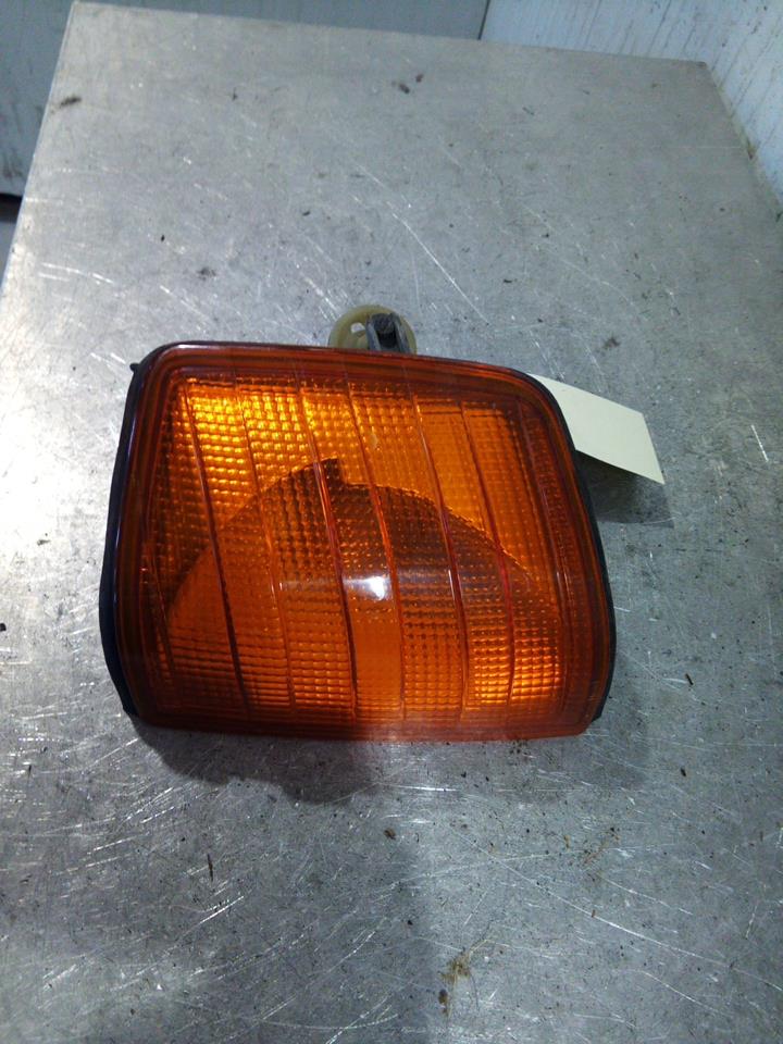Gruppo ottico anteriore secondario sinistro (luci)(freccia) MERCEDES 190 W201  - 1