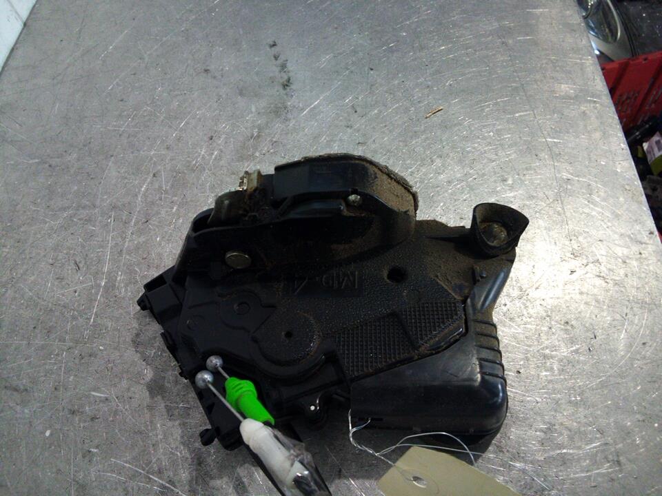 Chiusura centralizzata anteriore destra TOYOTA YARIS 2 PHASE 1 Diésel - 1