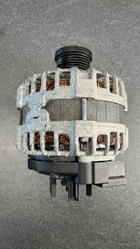 Alternatore RENAULT MEGANE 4 PHASE 2 BREAK Gasolina - 1
