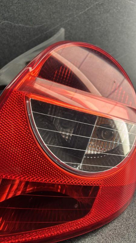 Fanale posteriore principale destro (luci) RENAULT CLIO 3 PHASE 1 Gasolina - 1