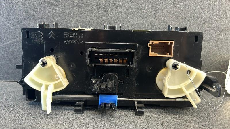 Commande chauffage CITROEN C3 2 PHASE 1 Diesel - 1