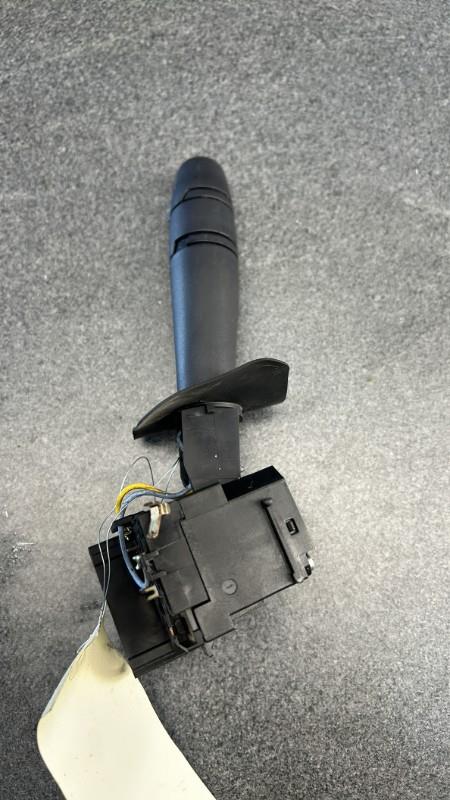 Commodo phare RENAULT CLIO 2 PHASE 2 Essence - 1