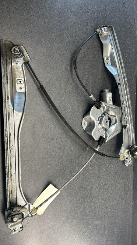 Alzacristalli elettrico anteriore sinistro RENAULT CLIO 3 PHASE 2 Gasolina - 1