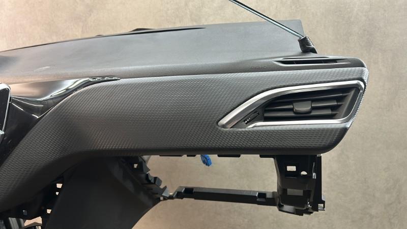 Planche de bord complete PEUGEOT 208 1 PHASE 2 Diesel - 1