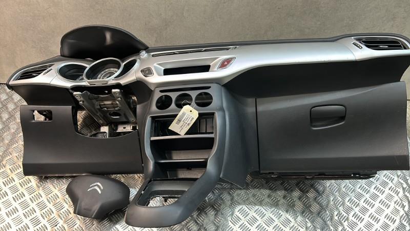Planche de bord complete CITROEN C3 2 PHASE 1 Diesel - 1