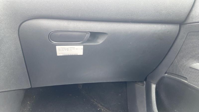 Boite a gants CITROEN C4 2 PHASE 1 Diesel - 1