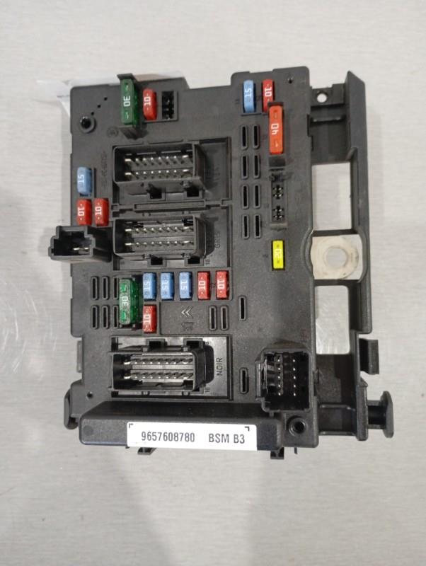 Boitier servitude moteur (BSM) PEUGEOT 206  - 1