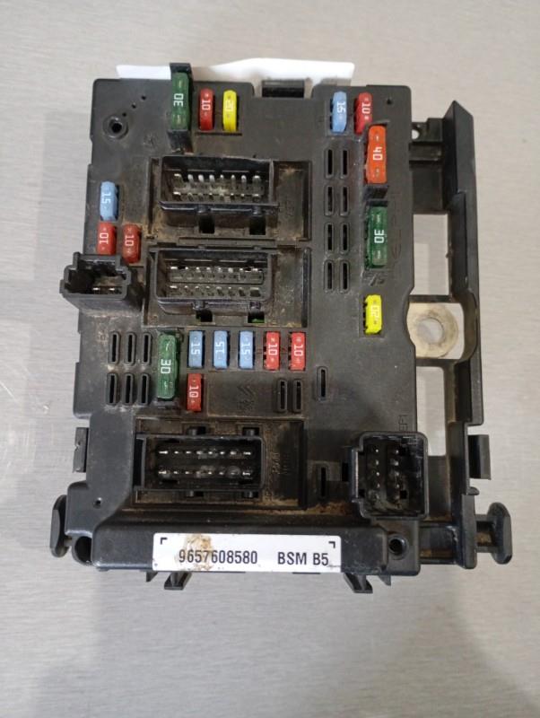 Boitier servitude moteur (BSM) CITROEN C8 Diesel - 1