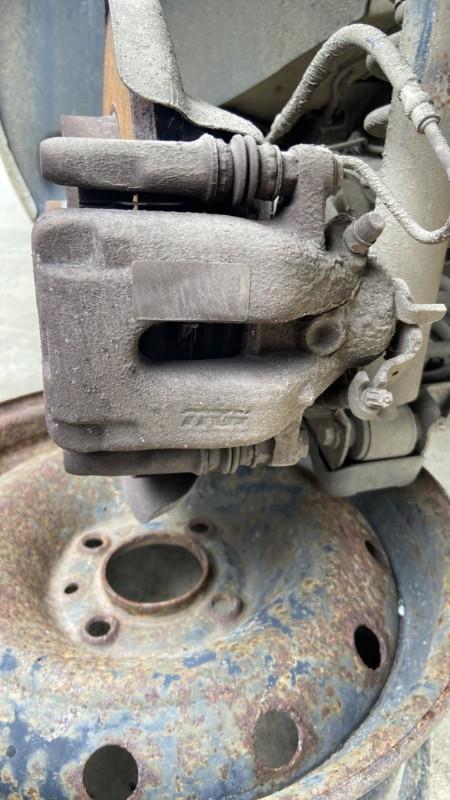 Etrier arriere gauche (freinage) CITROEN C4 2 PHASE 1 Diesel - 1
