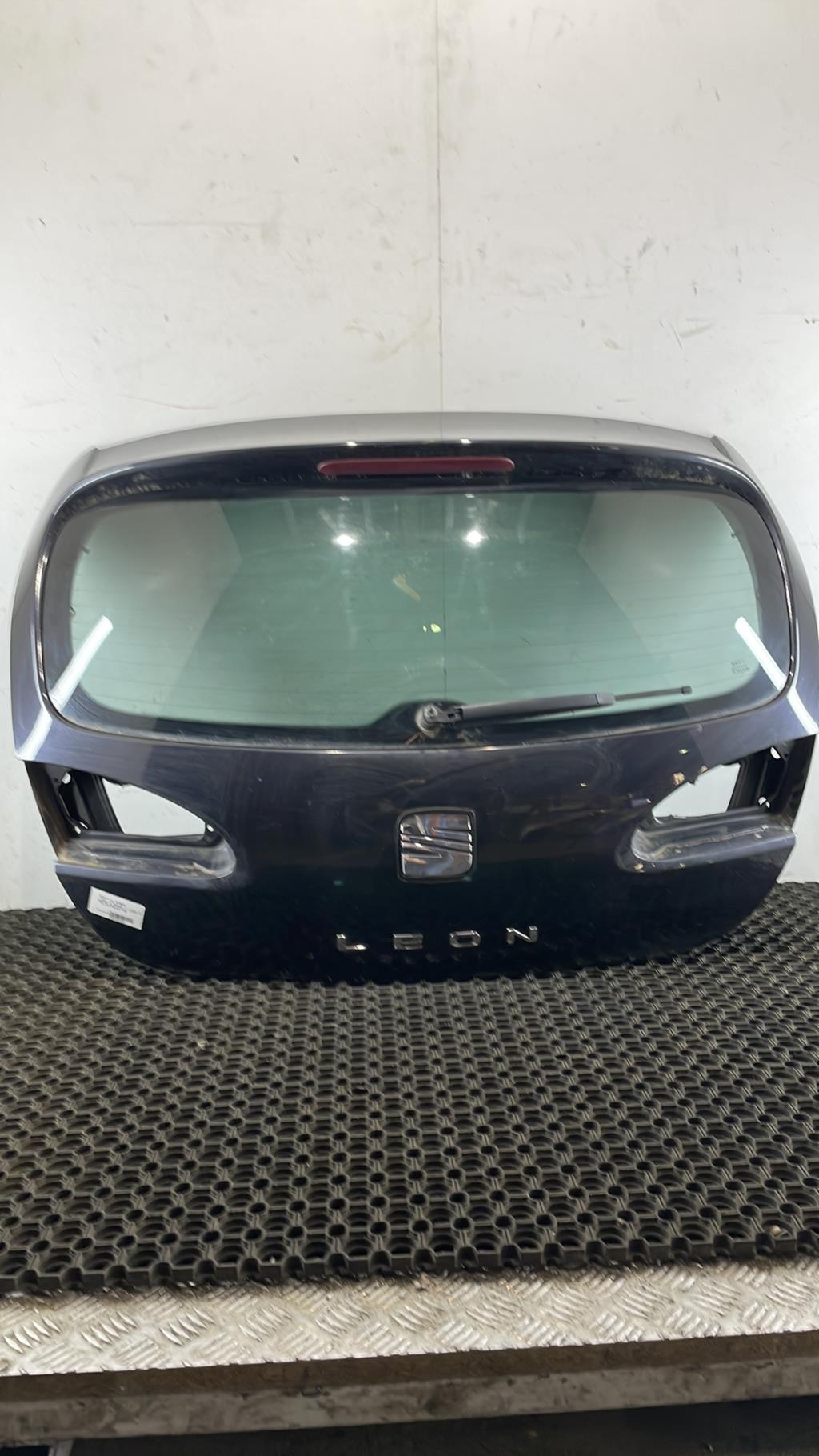 Malle/Hayon arriere SEAT LEON 2 PHASE 1 Diesel - 1