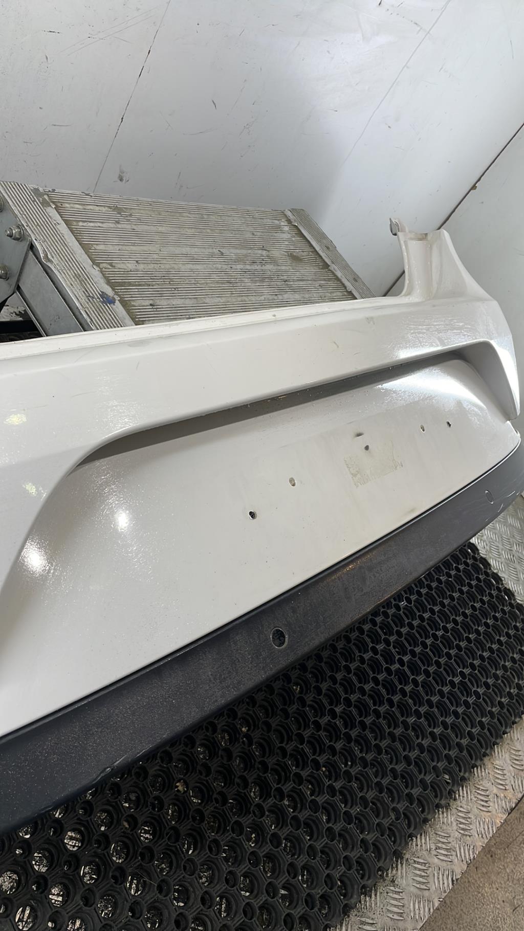 Pare choc arriere SEAT IBIZA 4 PHASE 1 Diesel - 1