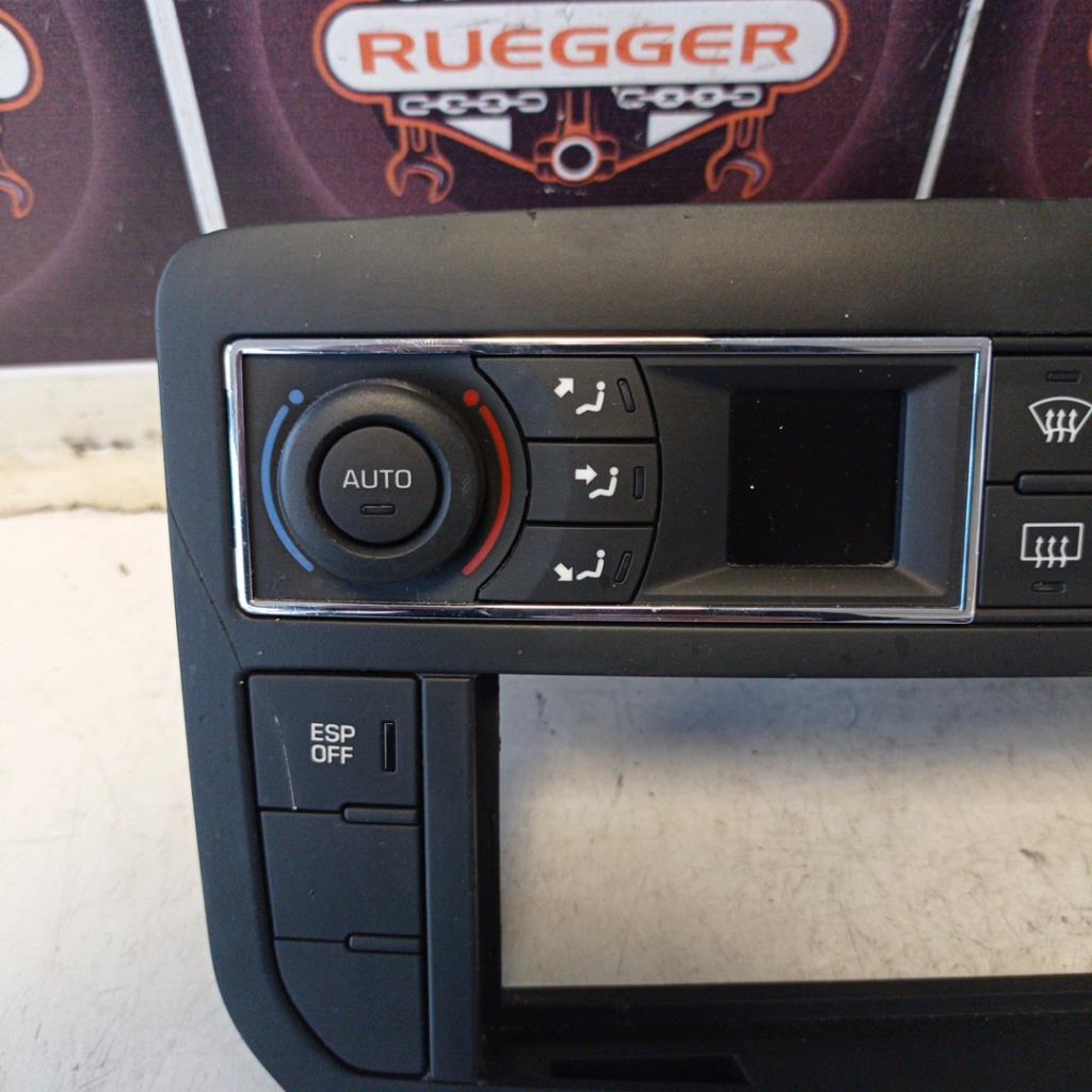 Commande chauffage CITROEN C5 2 Diesel - 1