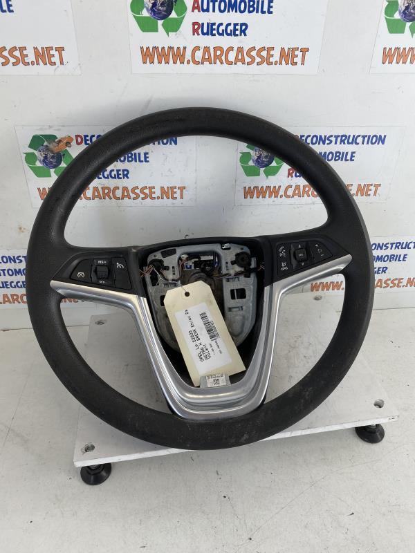 Volant OPEL ASTRA J PHASE 1 Essence - 1