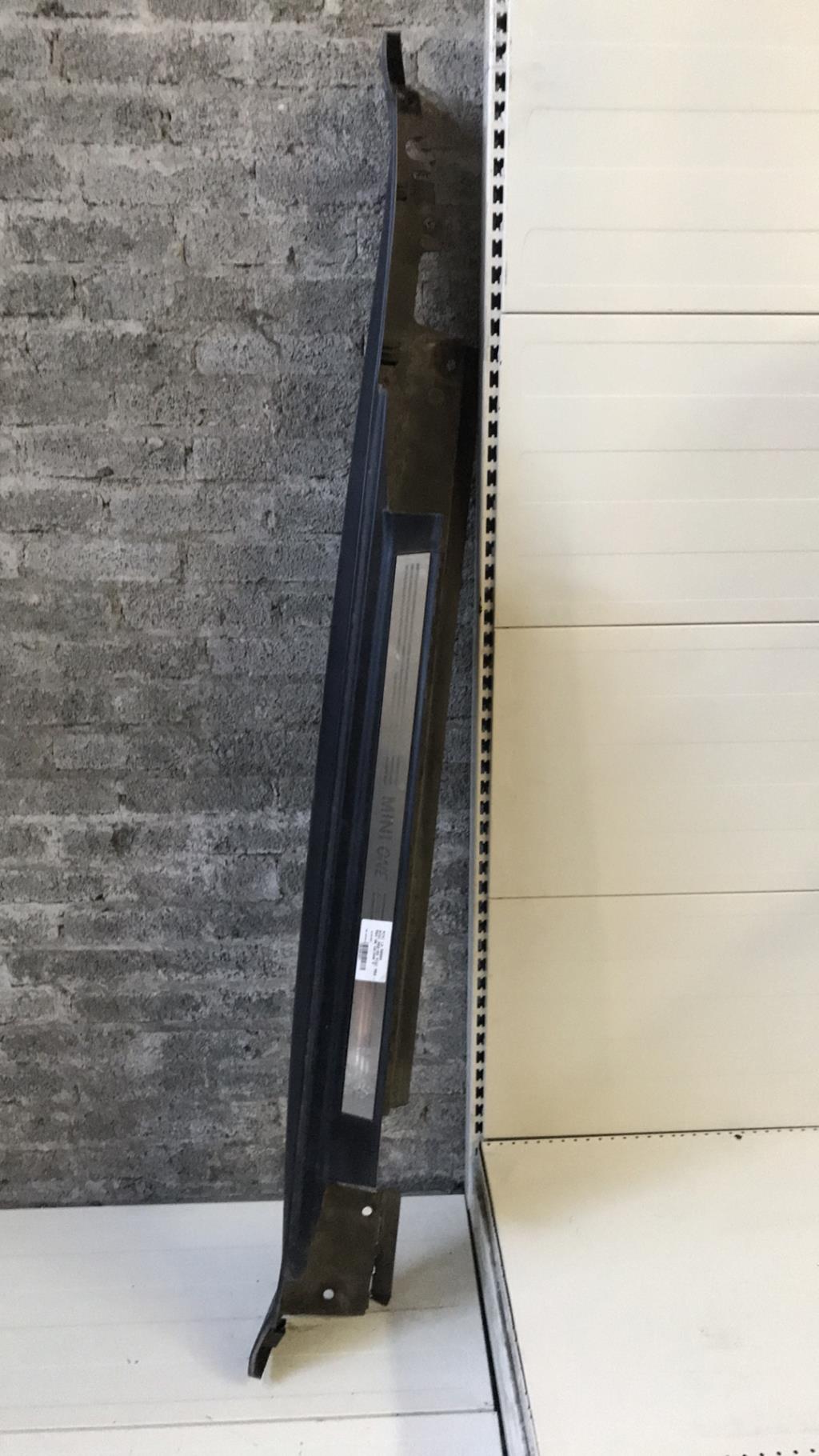 Bas de caisse gauche MINI MINI 1 R50/R53 PHASE 1 Diesel - 1