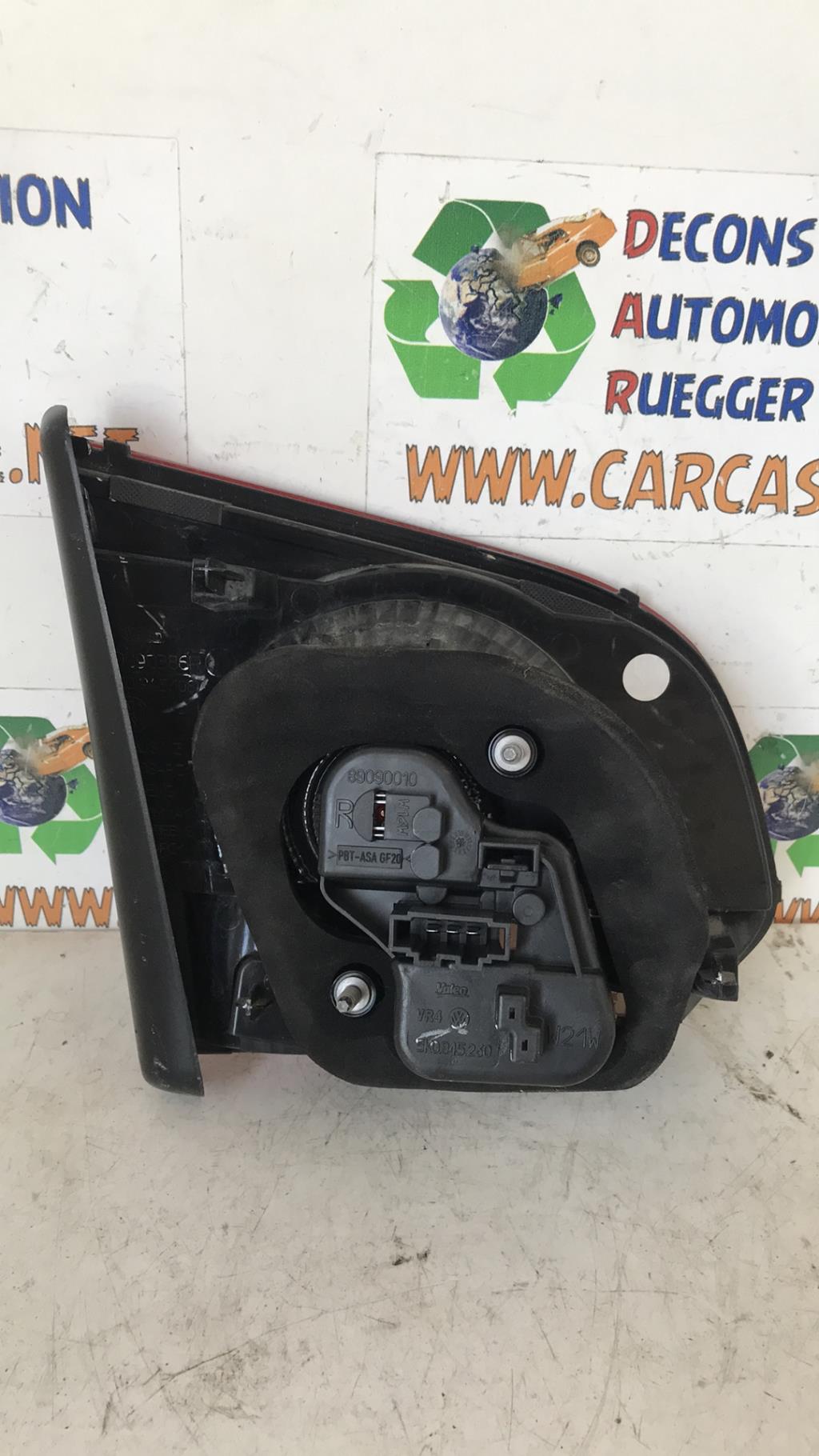 Feu arriere secondaire droit (feux) VOLKSWAGEN GOLF 6 Diesel - 1