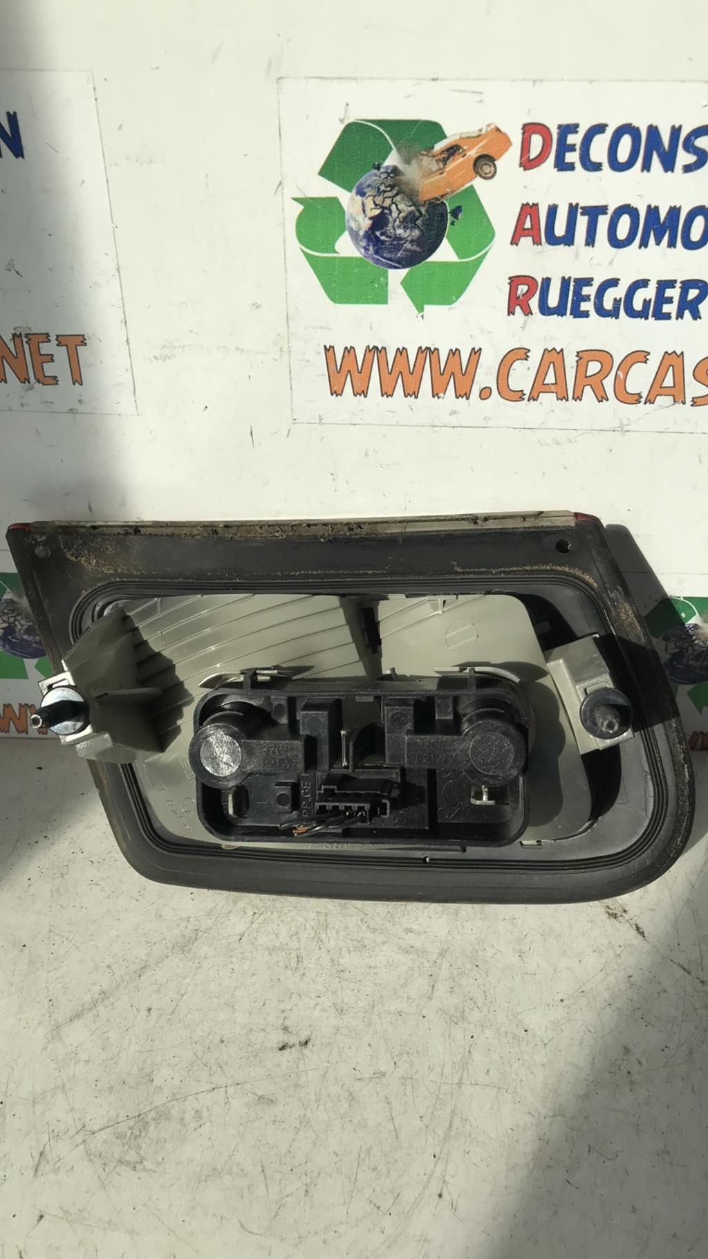 Feu arriere secondaire gauche (feux) SAAB 9.3 2 SPORT SEDAN PHASE 1 Essence - 1
