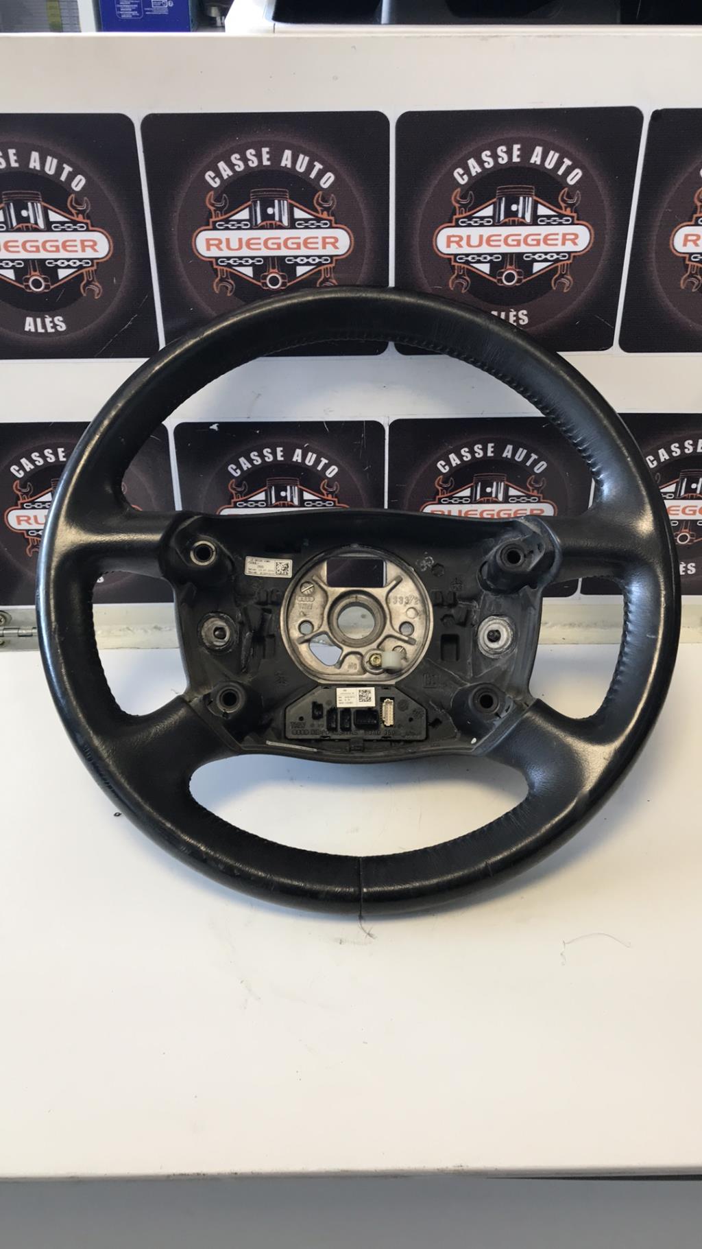 Volant AUDI A4 2 PHASE 1 Diesel - 1