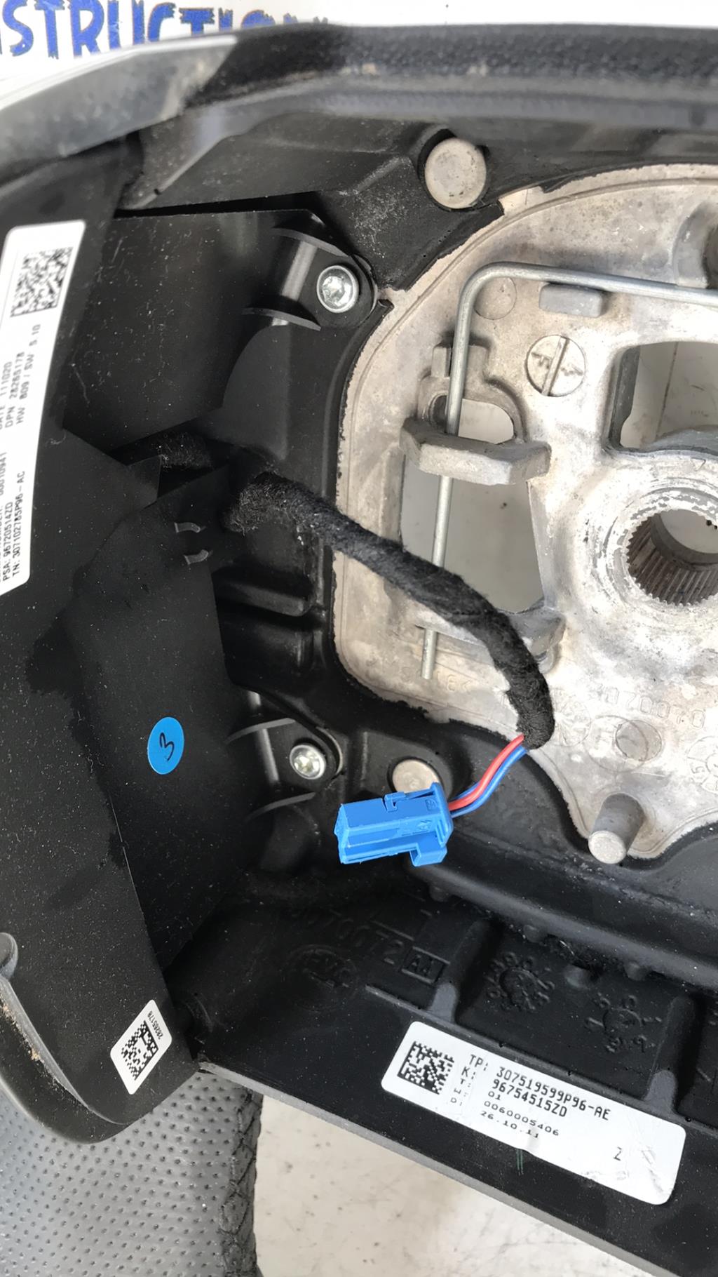 Volant CITROEN C4 2 PHASE 1 Diesel - 1
