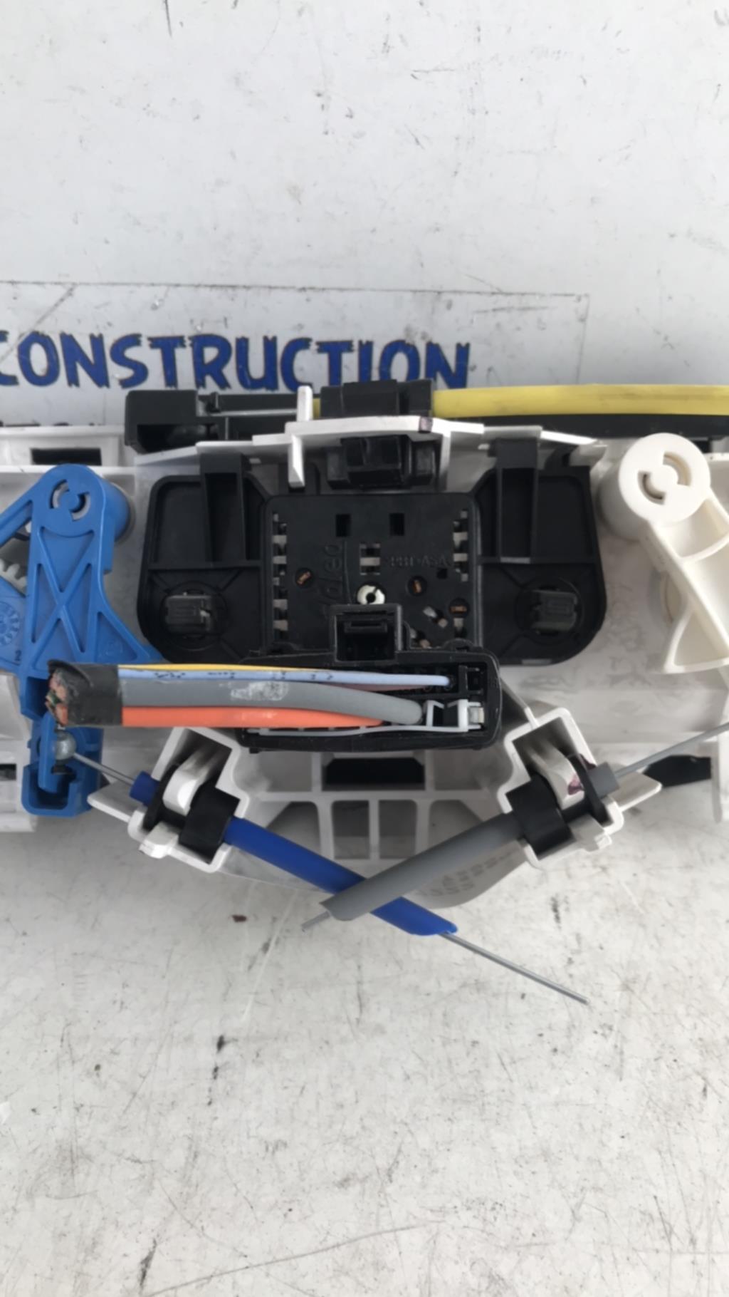 Commande chauffage RENAULT TWINGO 2 PHASE 1 Essence - 1