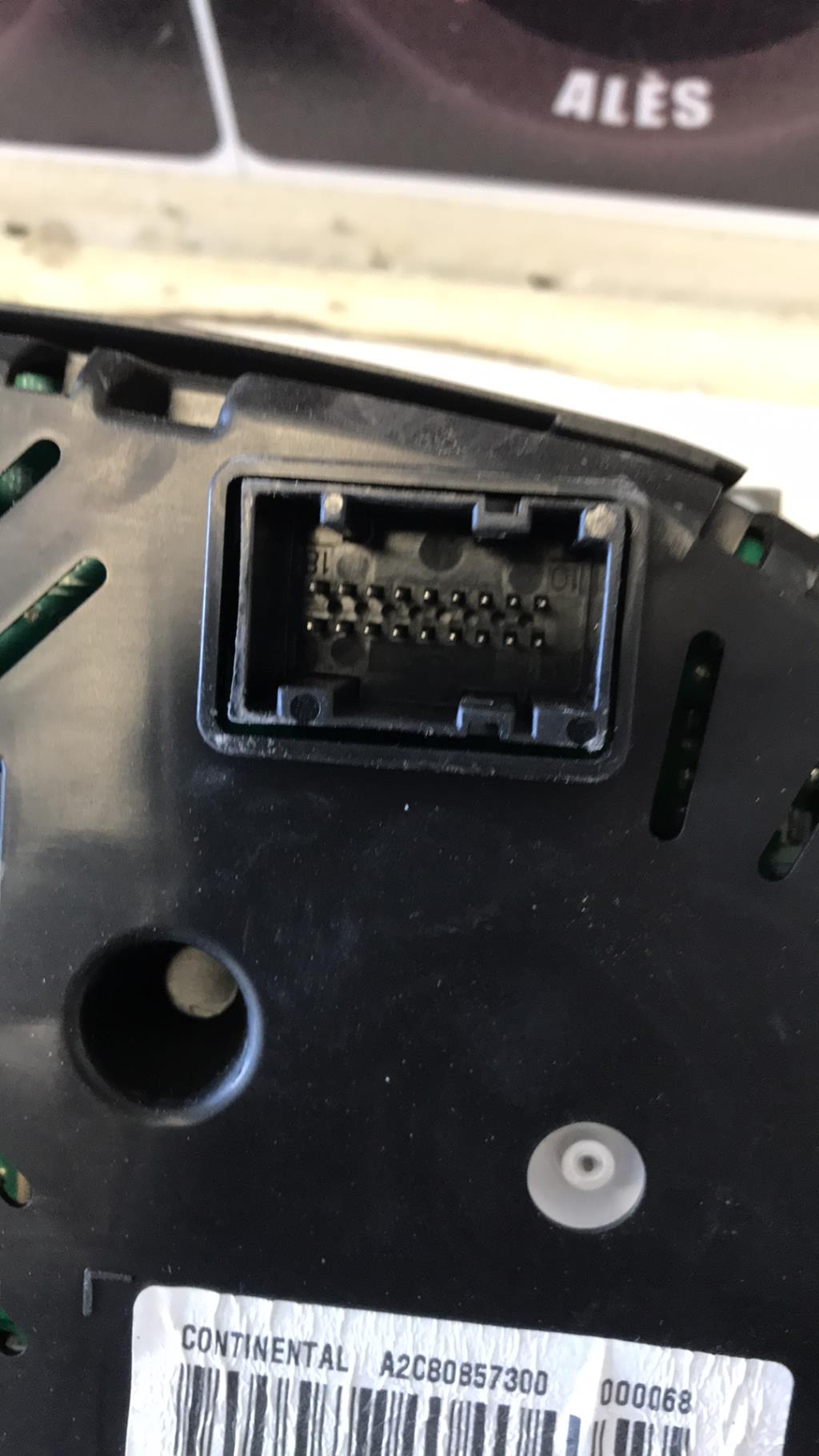 Compteur ALFA ROMEO MITO PHASE 1 Essence - 1