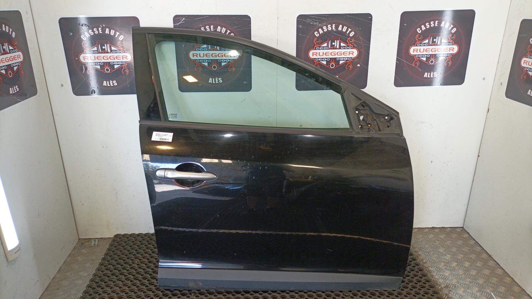 Porte avant droit RENAULT MEGANE 3 PHASE 1 Diesel - 1