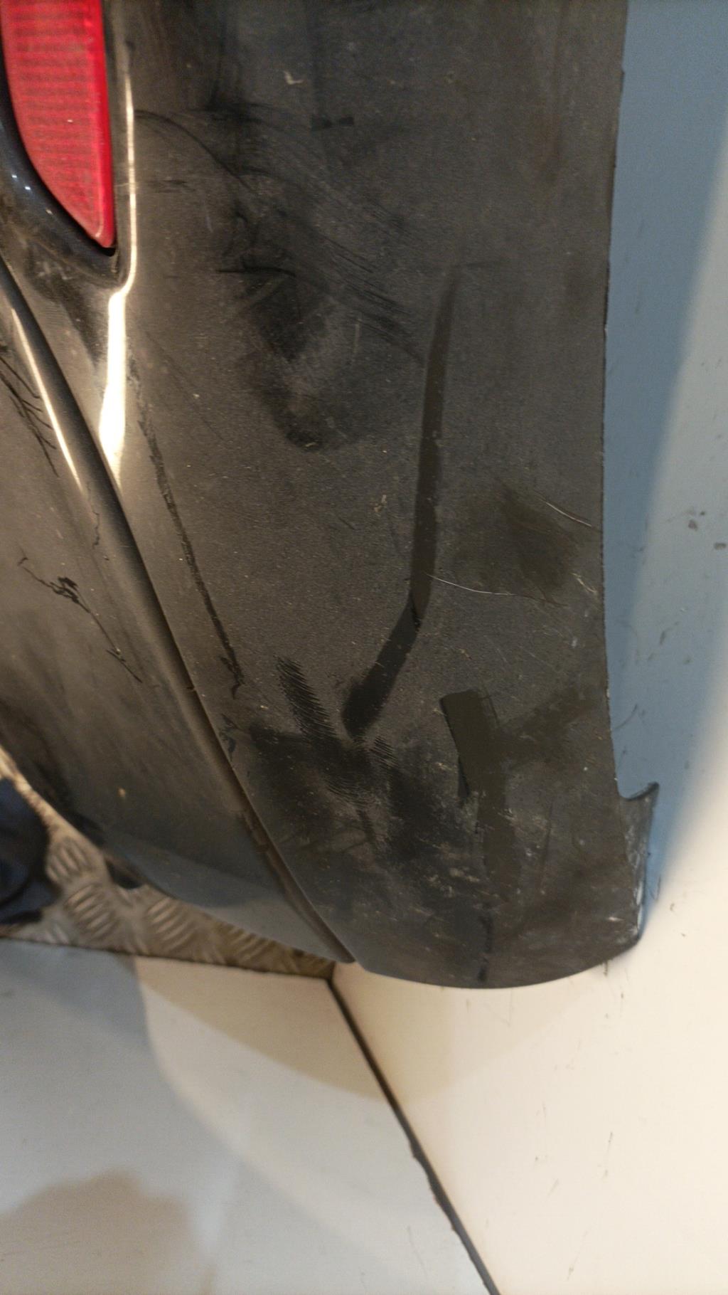 Pare choc arriere RENAULT CLIO 4 PHASE 2 BREAK Diesel - 1