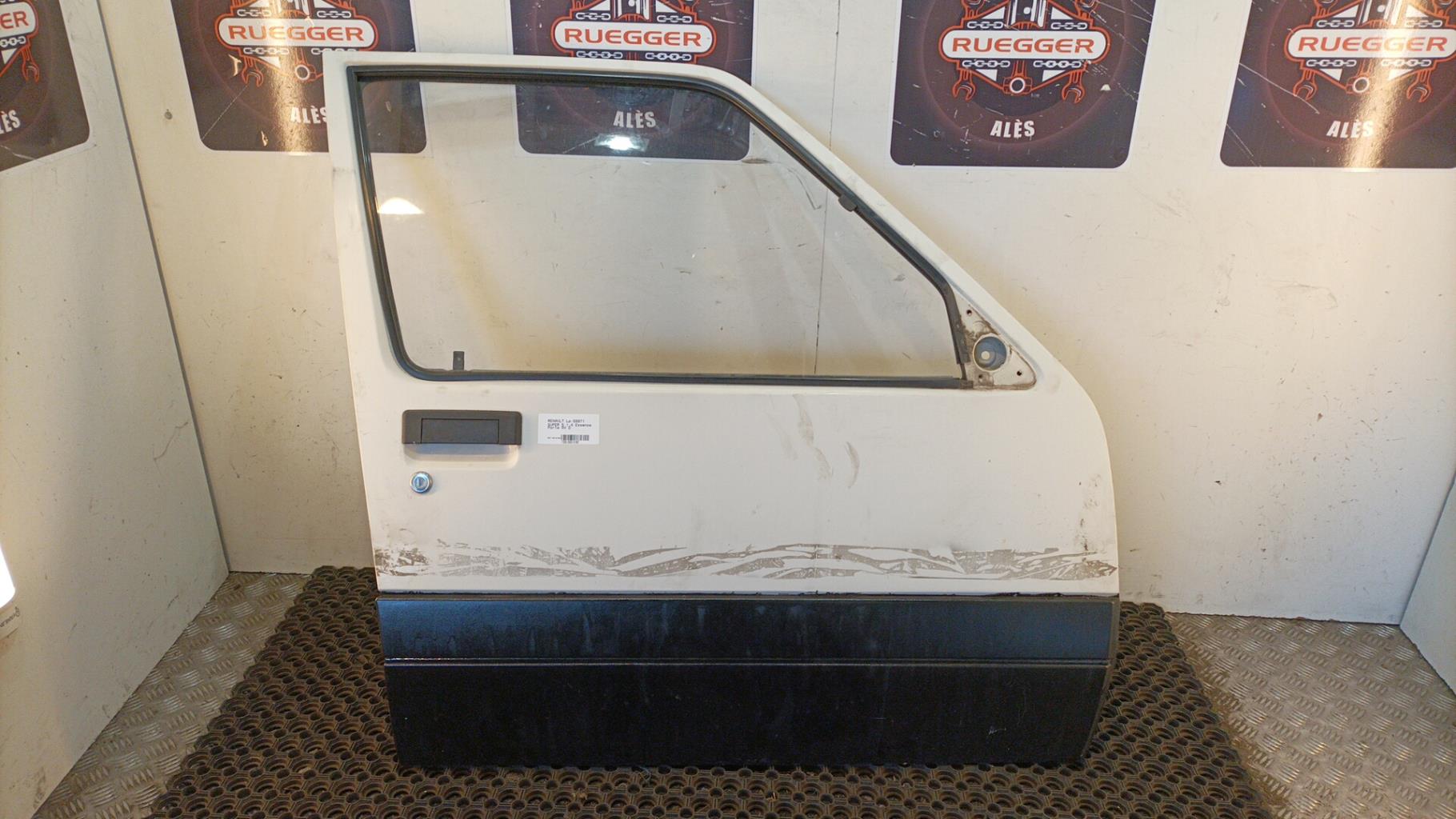 Porte avant droit RENAULT SUPER 5 Essence - 1