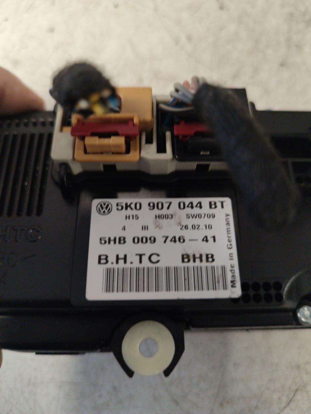 Commande chauffage VOLKSWAGEN GOLF 6 Diesel - 1