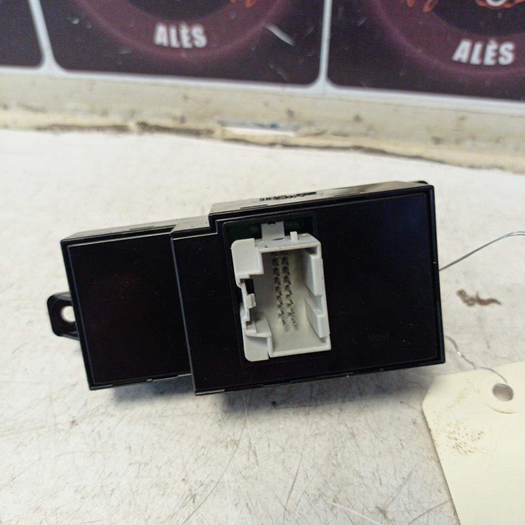 Bouton/Interrupteur CHEVROLET EPICA Diesel - 1