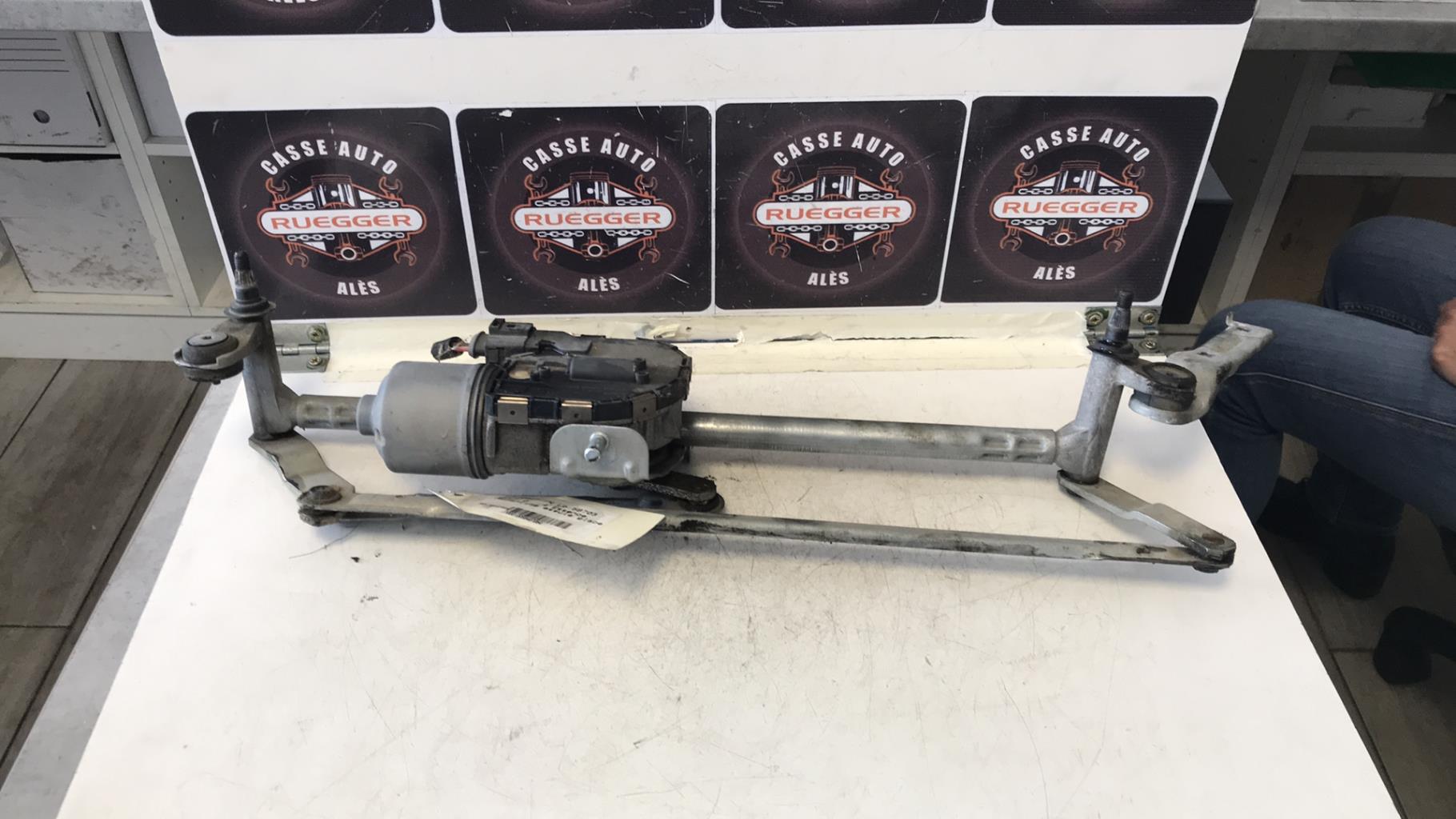 Mecanisme essuie glace avant VOLKSWAGEN GOLF 6 Essence - 1