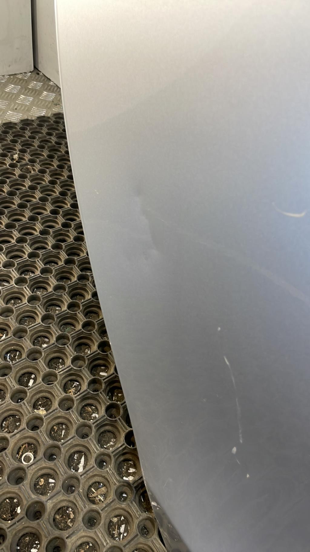 Porte arriere droit BMW SERIE 1 E87 PHASE 2 Essence - 1