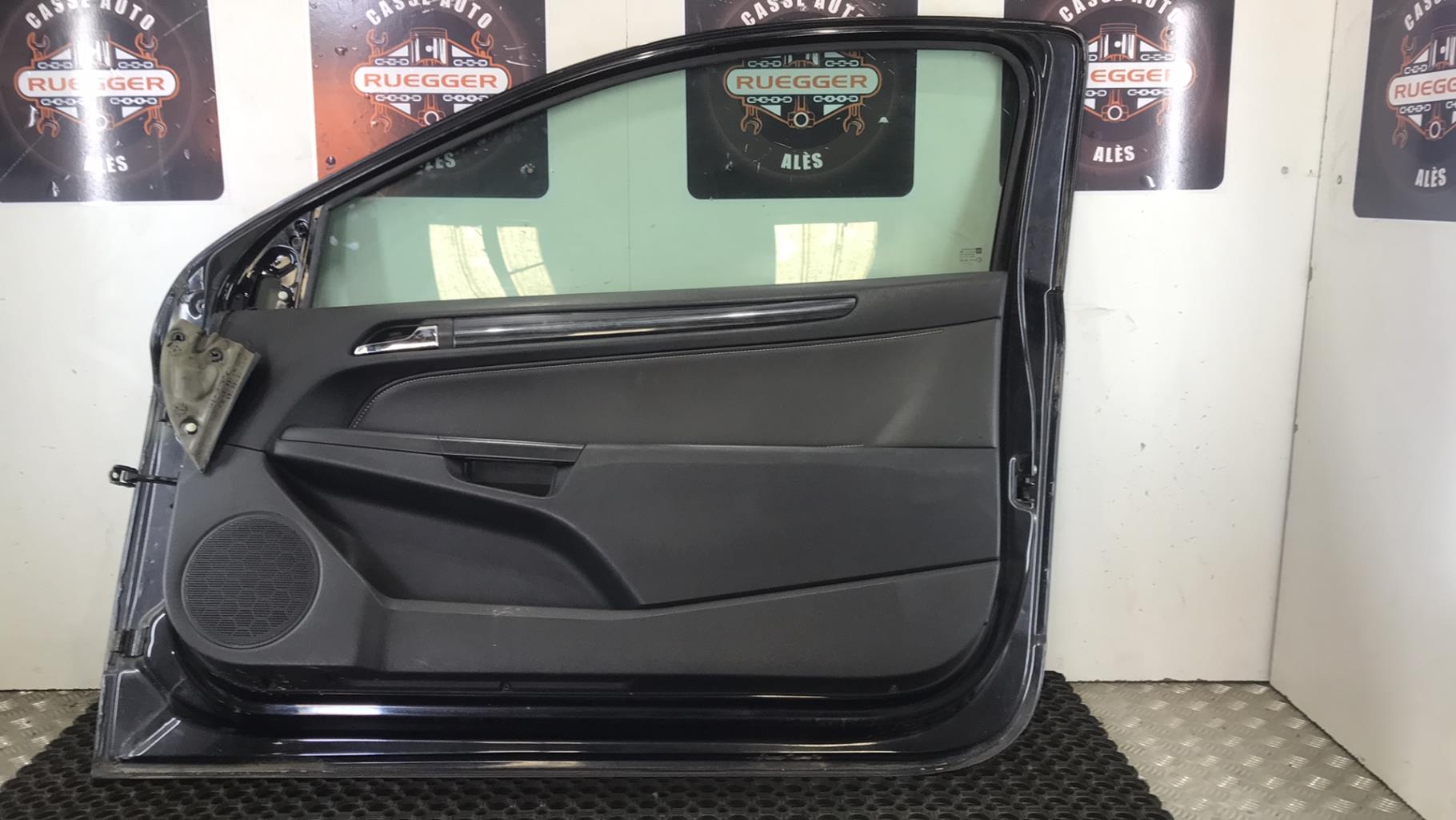 Porte avant droit OPEL ASTRA H GTC PHASE 1 Diesel - 1