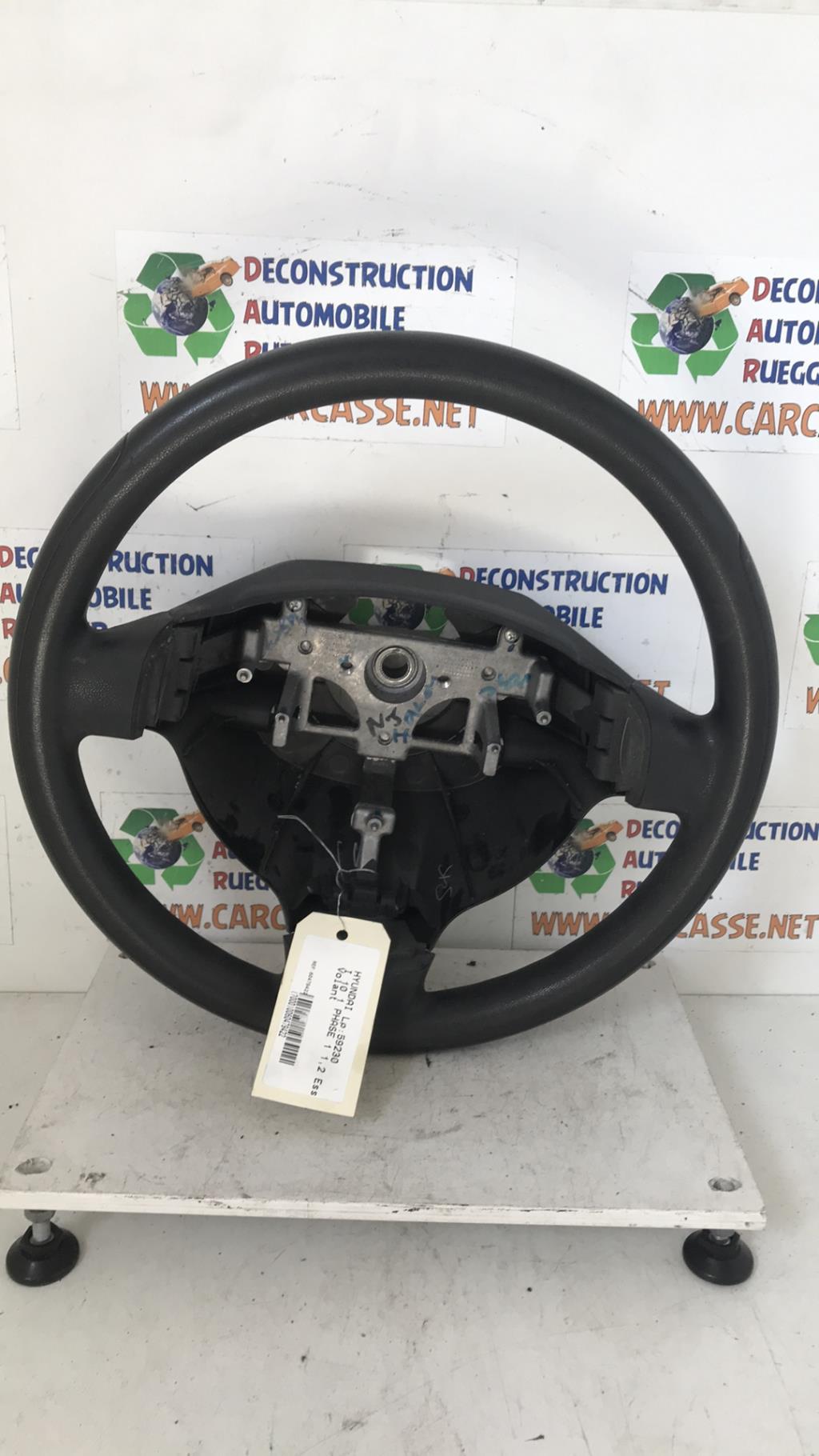 Volant HYUNDAI I 10 1 PHASE 1 Essence - 1