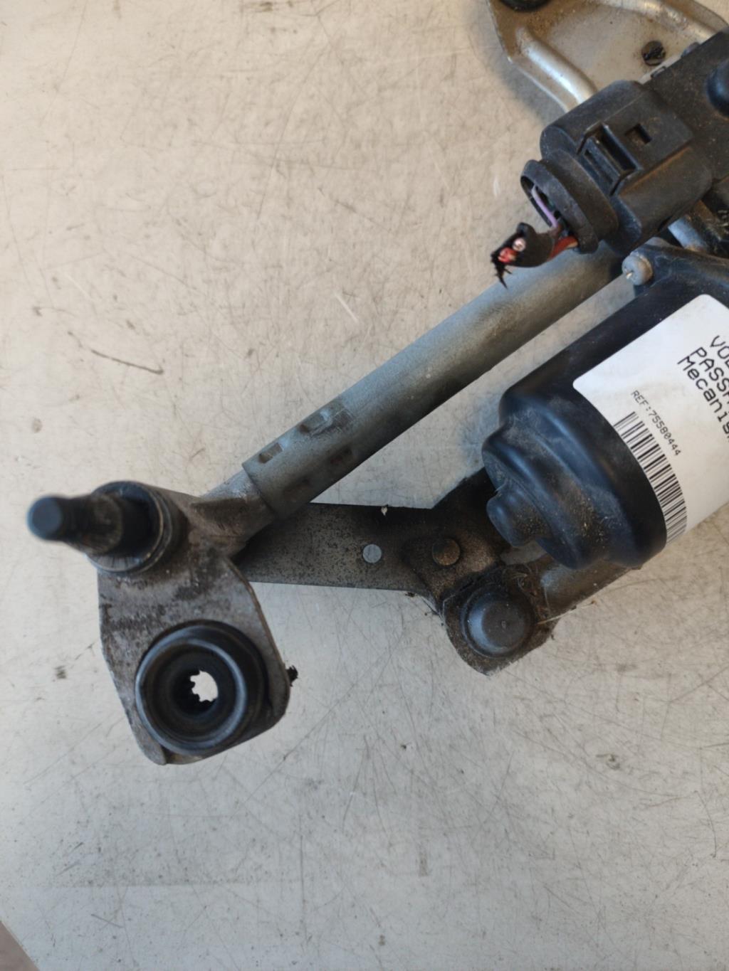Mecanisme d'essuie glace VOLKSWAGEN PASSAT 5 Diesel - 1