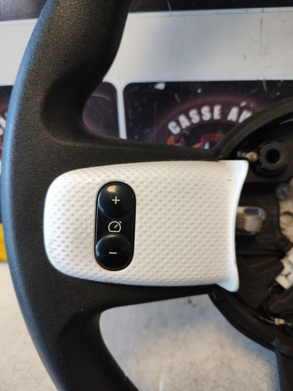 Volant RENAULT TWINGO 3 PHASE 1 Essence - 1