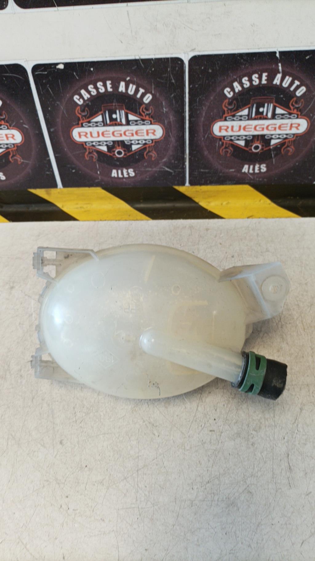 Vase d'expansion RENAULT CLIO 4 PHASE 1 Diesel - 1