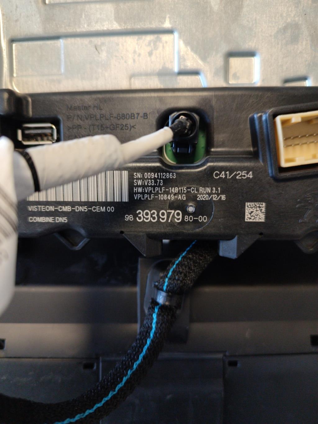 Compteur CITROEN C4 3 Essence - 1