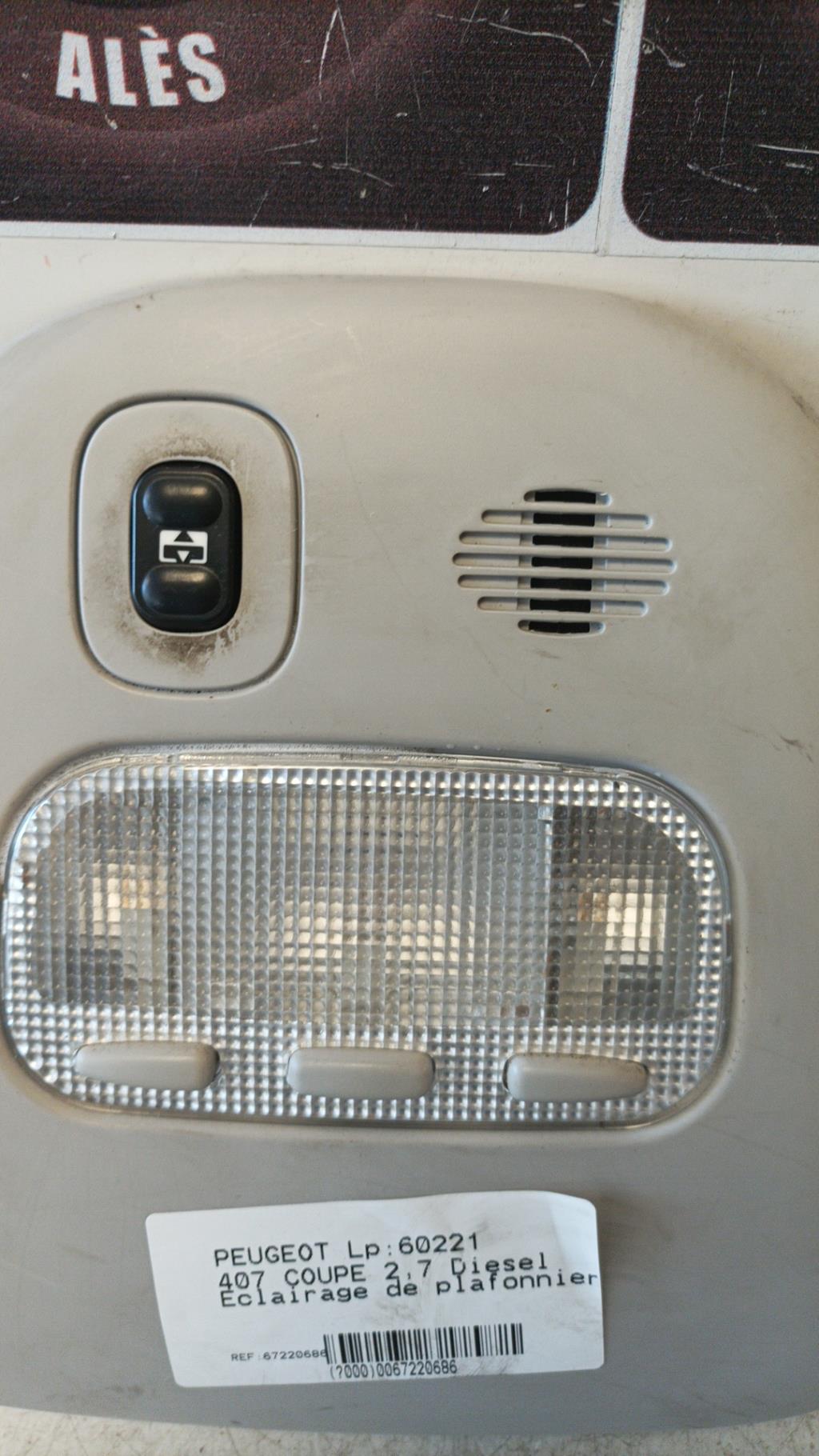 Eclairage de plafonnier PEUGEOT 407 COUPE Diesel - 1