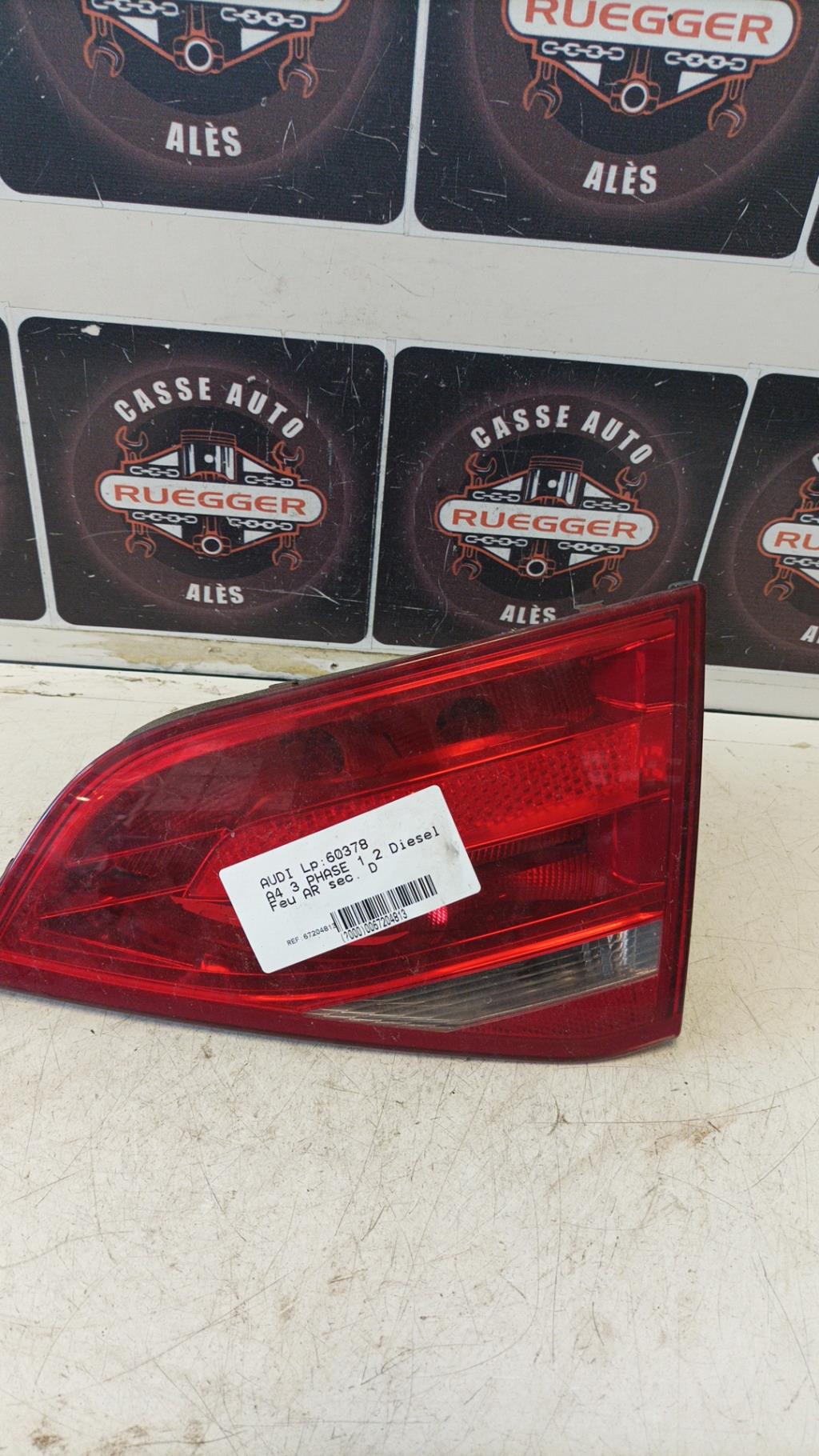 Feu arriere secondaire droit (feux) AUDI A4 3 PHASE 1 Diesel - 1