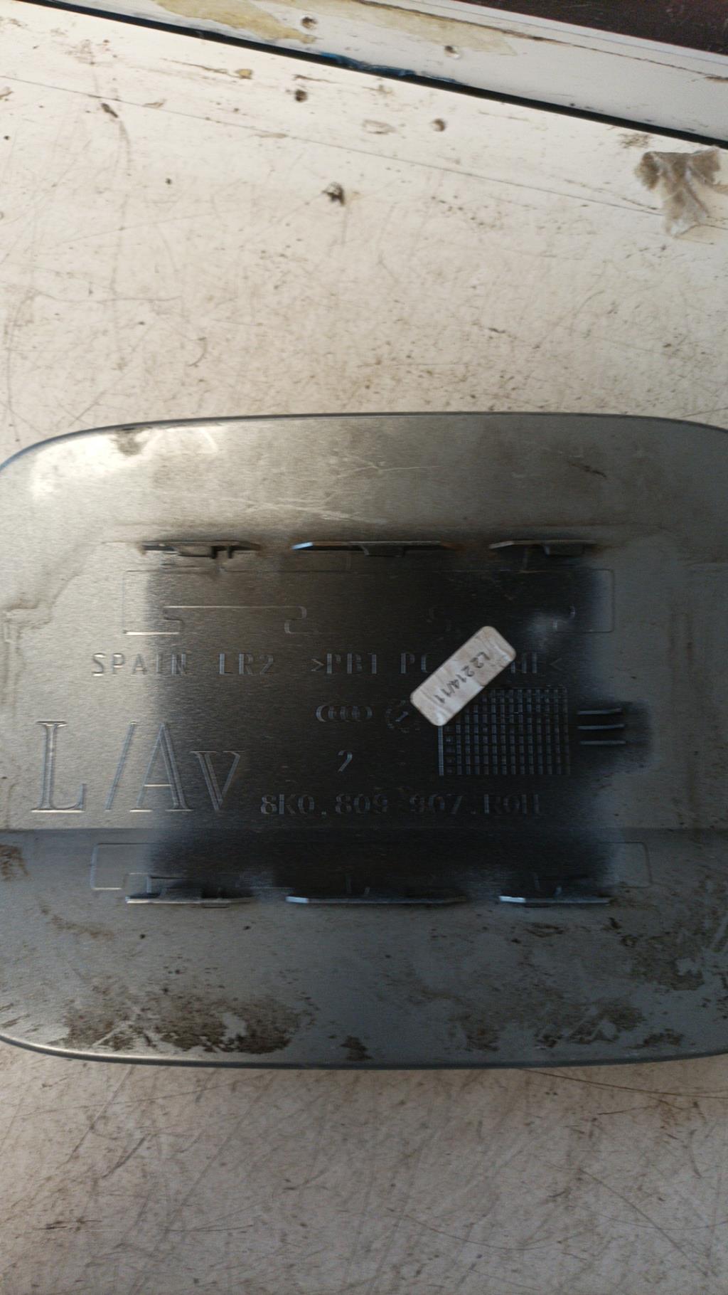 Trappe d'essence AUDI A4 3 PHASE 1 Diesel - 1