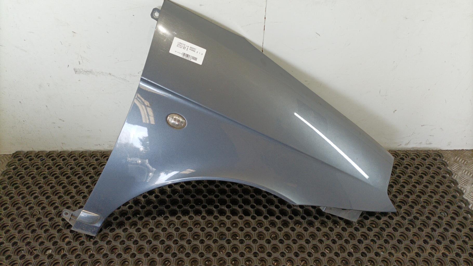 Aile avant droit LANCIA YPSILON 4 PHASE 2 Diesel - 1