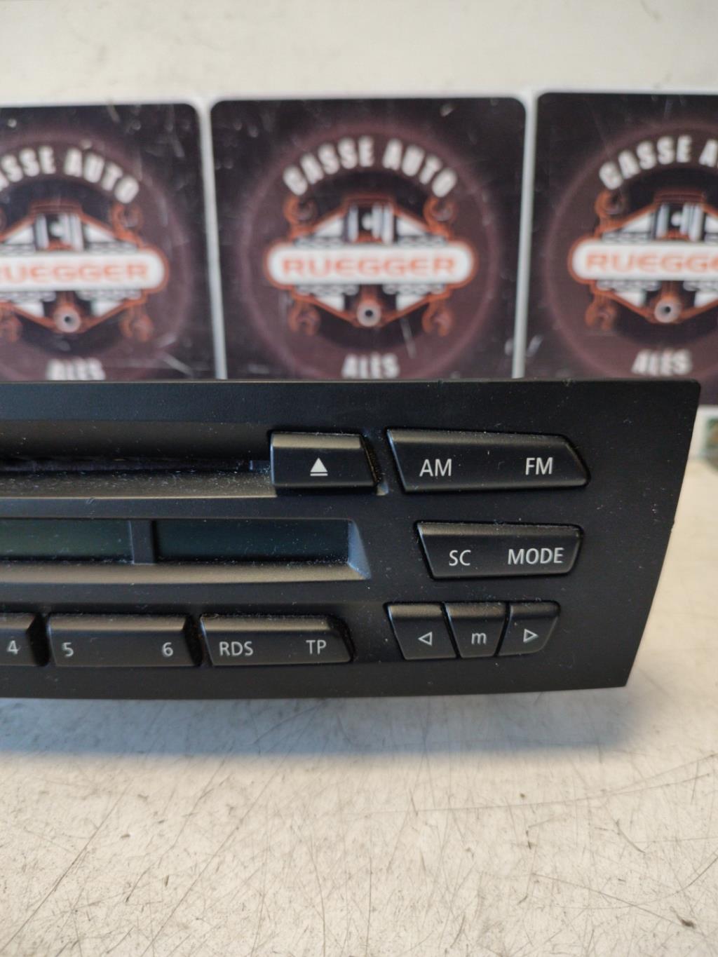 Autoradio d'origine BMW SERIE 1 E87 PHASE 1 Diesel - 1