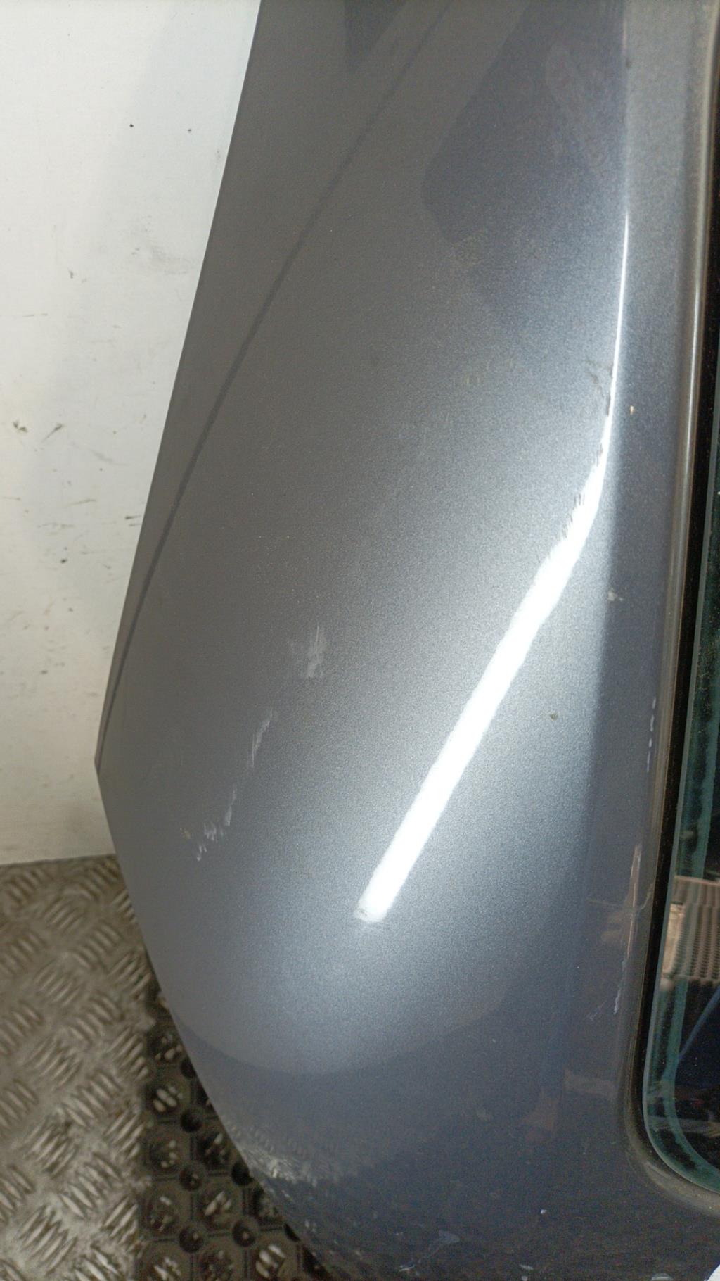 Malle/Hayon arriere LANCIA YPSILON 4 PHASE 2 Diesel - 1