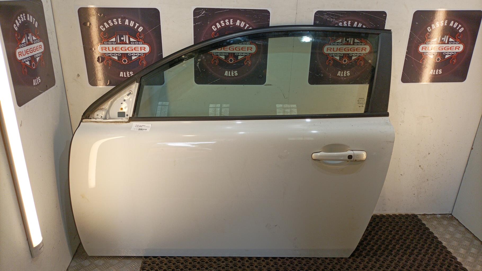 Porte avant gauche VOLVO C 30 PHASE 1 Diesel - 1