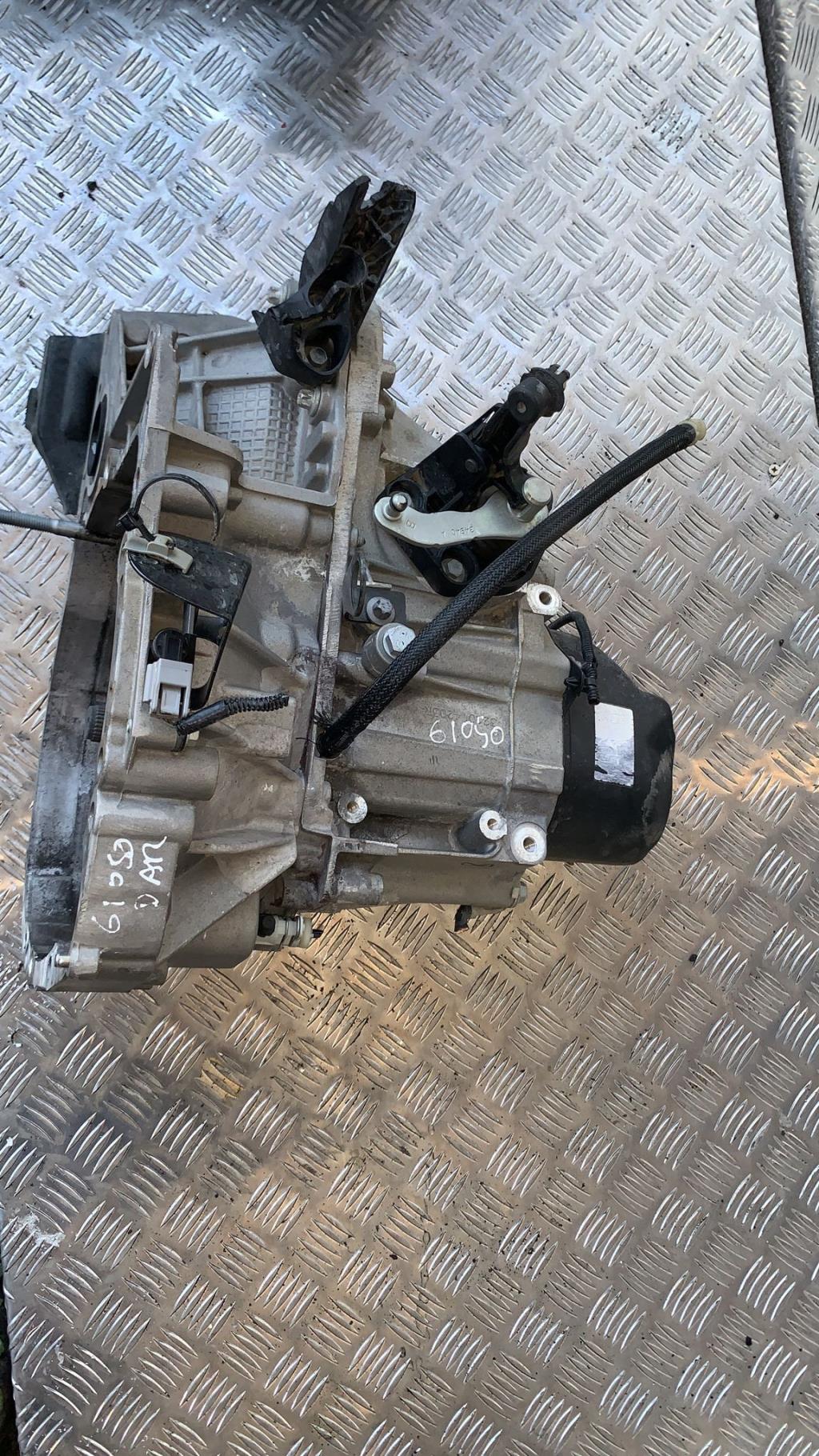 Boite de vitesses RENAULT CLIO 4 PHASE 2 Essence - 1