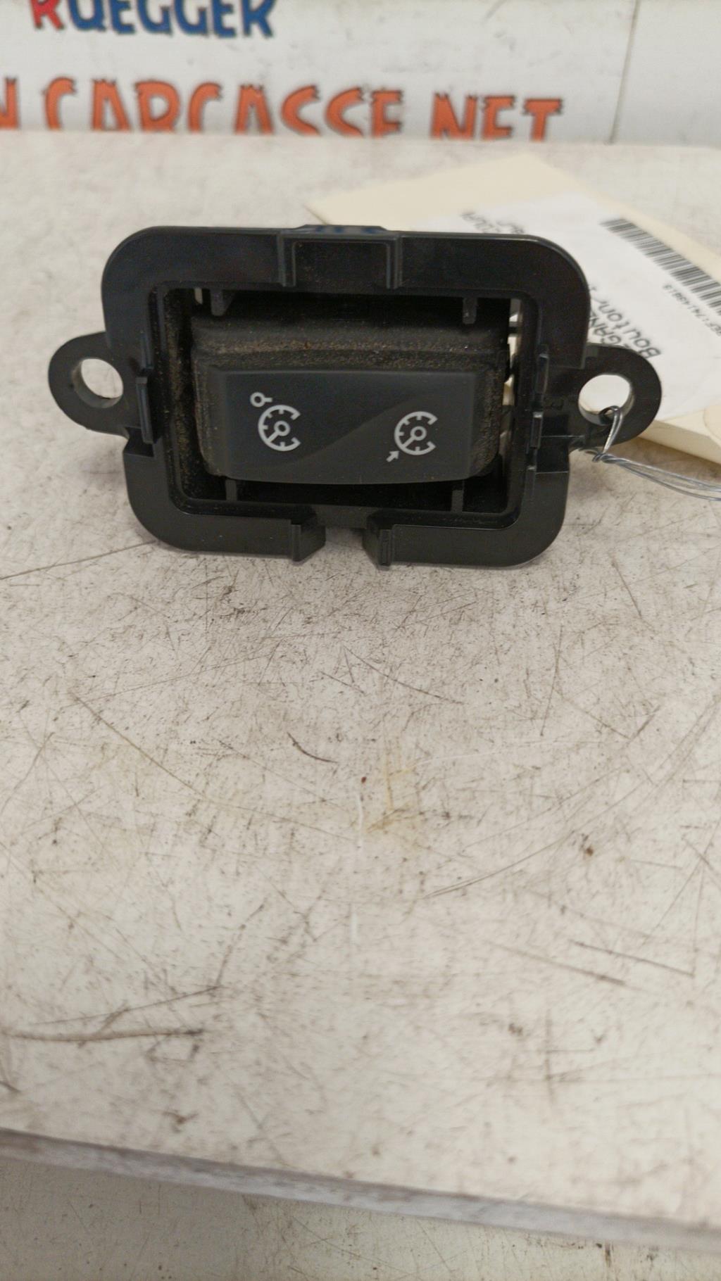 Bouton/Interrupteur RENAULT MEGANE 3 PHASE 2 COUPE Diesel - 1