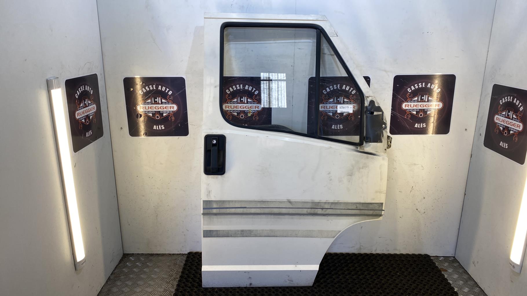 Porte avant droit CITROEN C25 PHASE 2 Diesel - 1