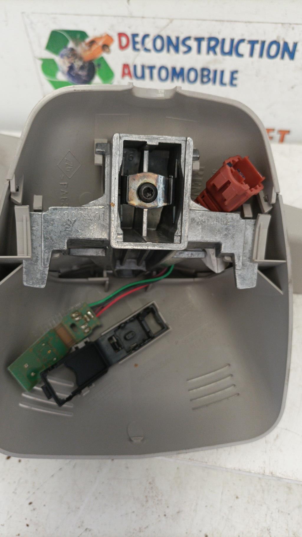 Retroviseur interieur RENAULT CLIO 4 PHASE 1 BREAK Essence - 1